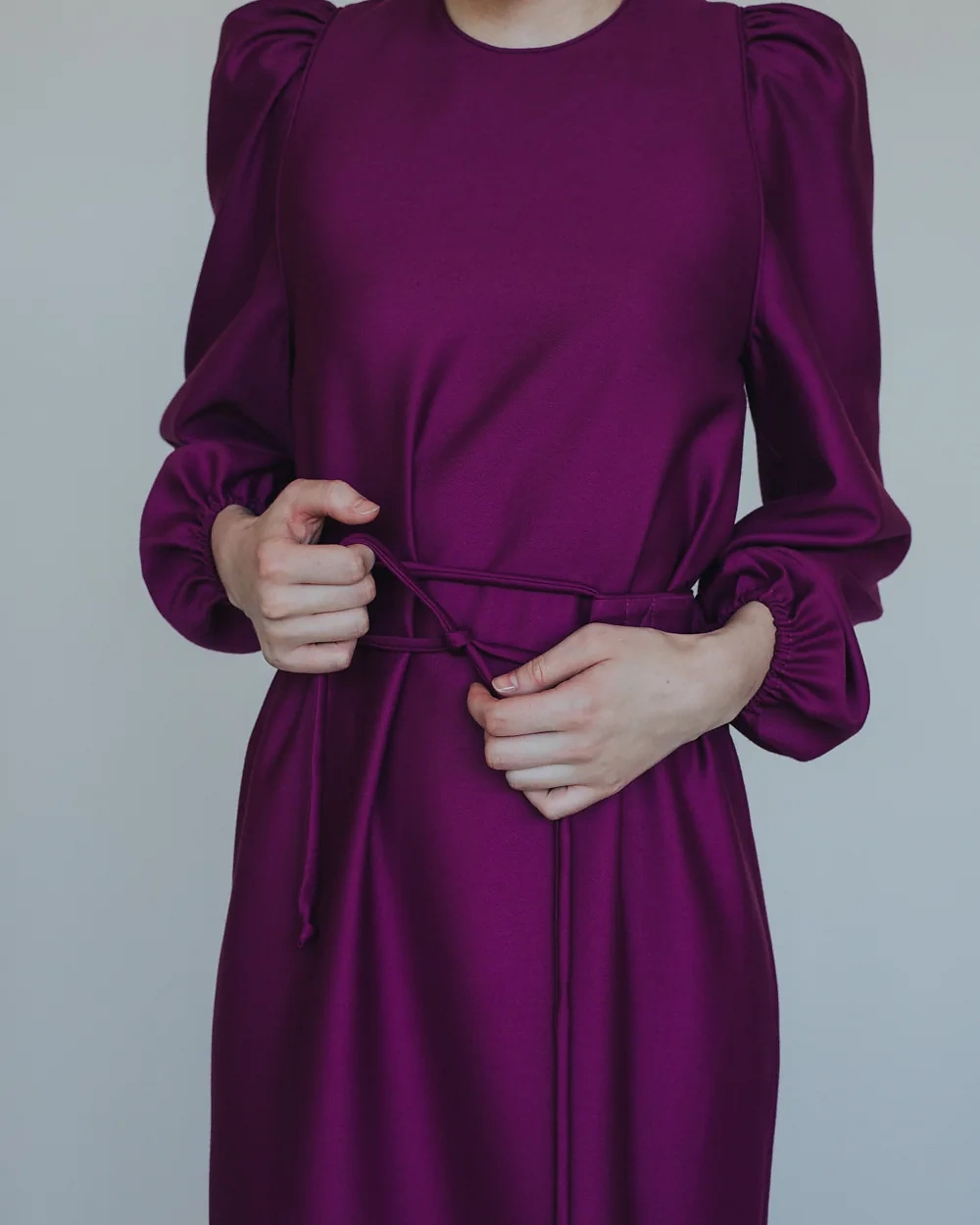 Aubergine Kleid – Simone Becke Kitzbühel