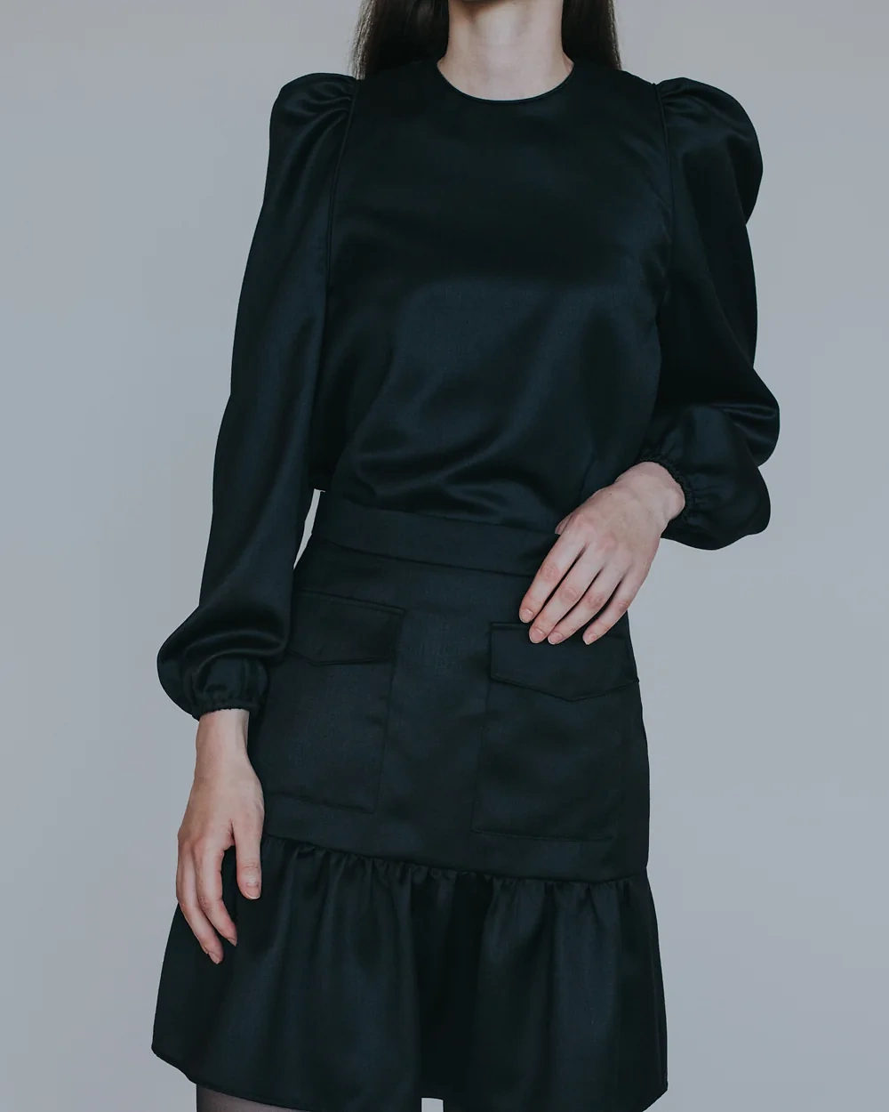 Kurzes schwarzes Kleid – Simone Becke Kitzbühel