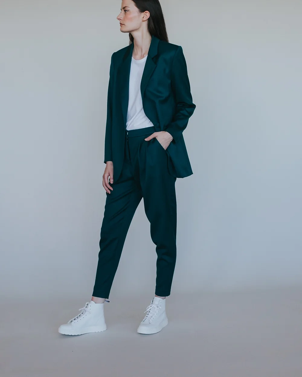 Petrolfarbener Anzug – Simone Becke AW20
