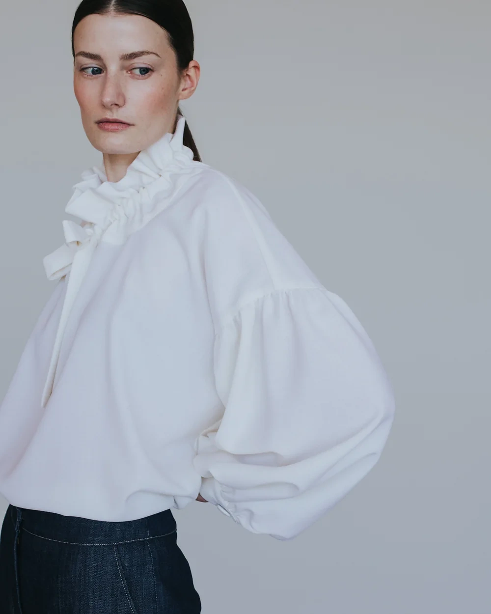 Weiße Schluppenbluse – Simone Becke AW20