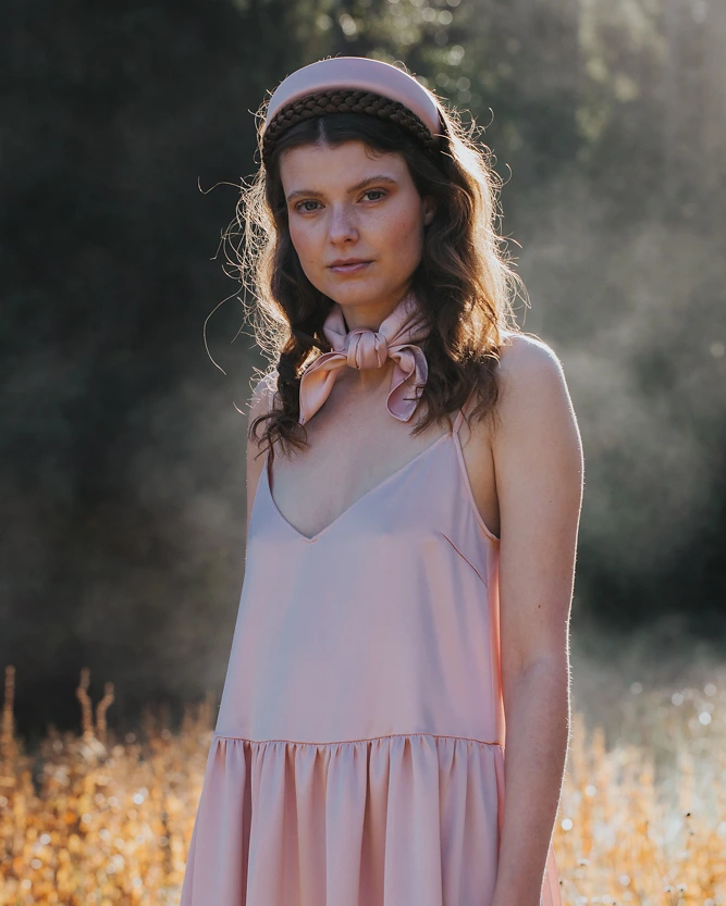Rosa Midi-Kleid aus der SS20 Kollektion – Simone Becke