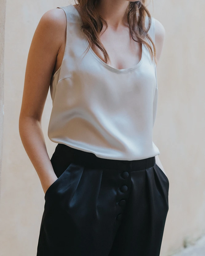 Weißes Top aus der SS20 Kollektion – Simone Becke