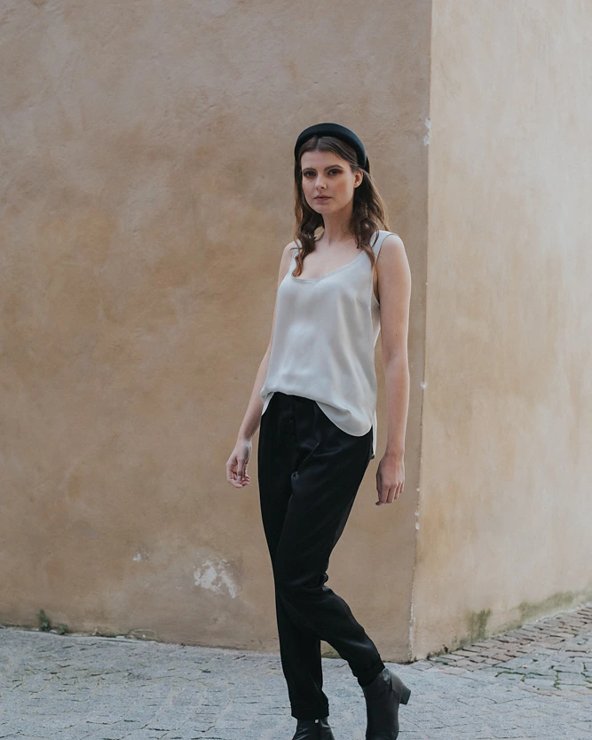 Weißes Top aus der SS20 Kollektion – Simone Becke